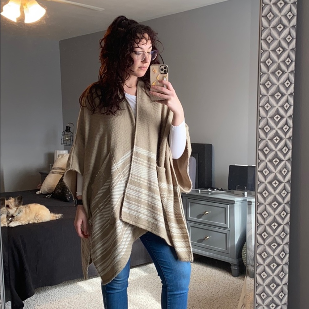 A&F Shawl